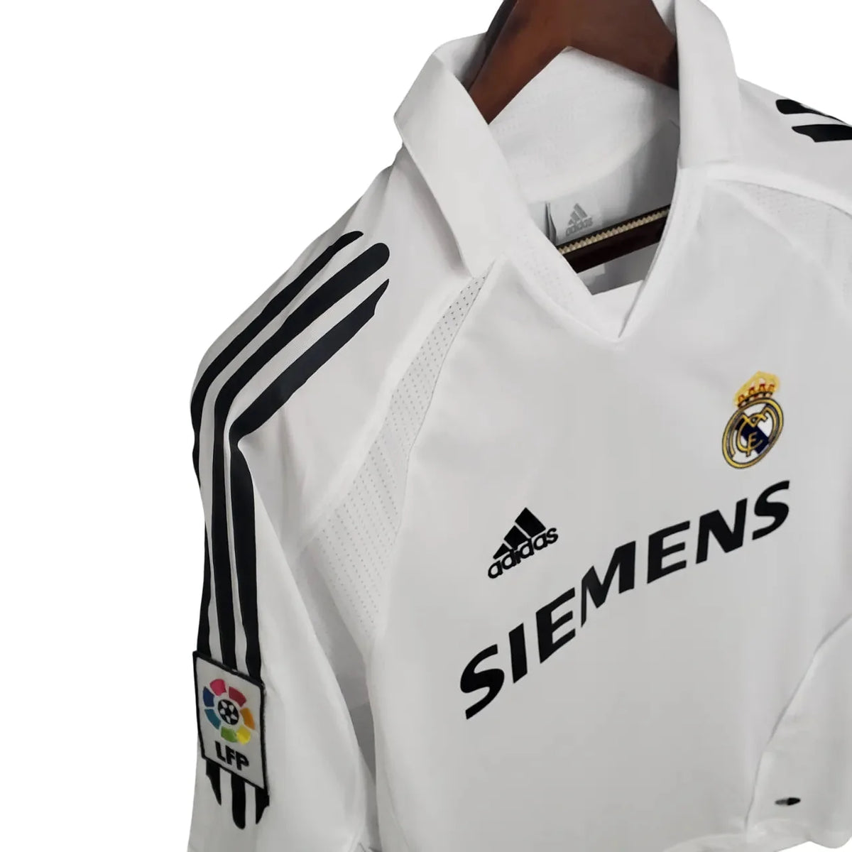 Camiseta Real Madrid Primera Equipación Retro 05/06